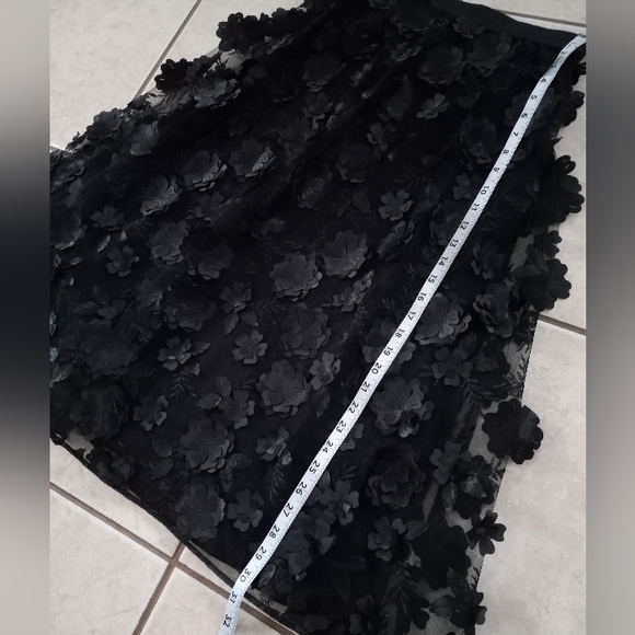 Anthropologie Black Floral Skirt - Picture 13 of 15